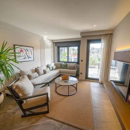 D Plaj Rezidans דירה יאליקאבאק