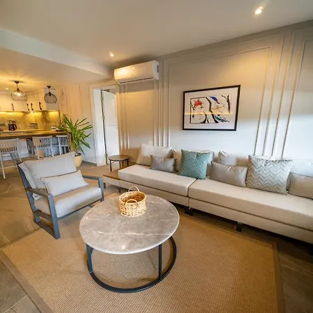 Apartament D Plaj Rezidans *